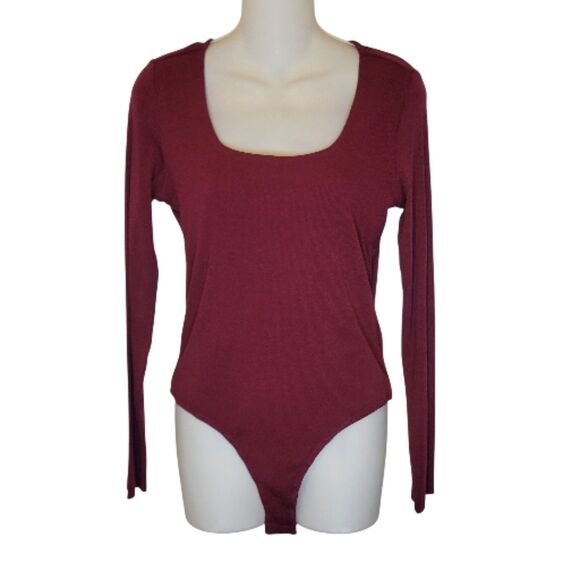 Violet & Roses Long Sleeve Bodysuit -Burgundy - NWT - Picture 1 of 5